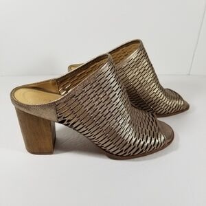 Nurture Wrenna Shoes Women's 9M Muted Gold Leather Cutout Peep Toe Heeled Slides